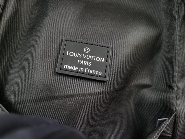 ルイヴィトンバッグ着用イメージ